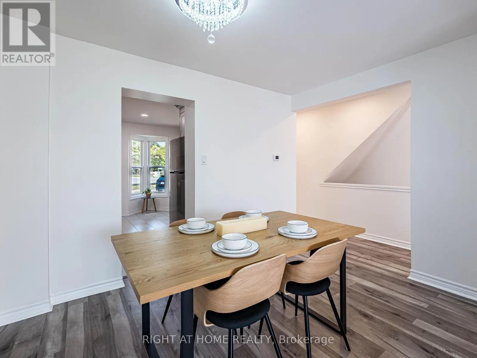 2 GILES COURT