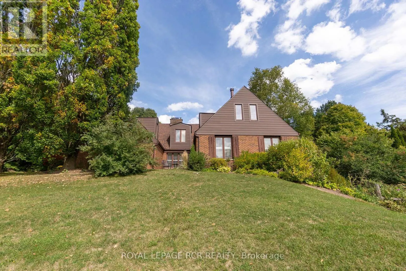 8225 FINNERTY SIDE ROAD