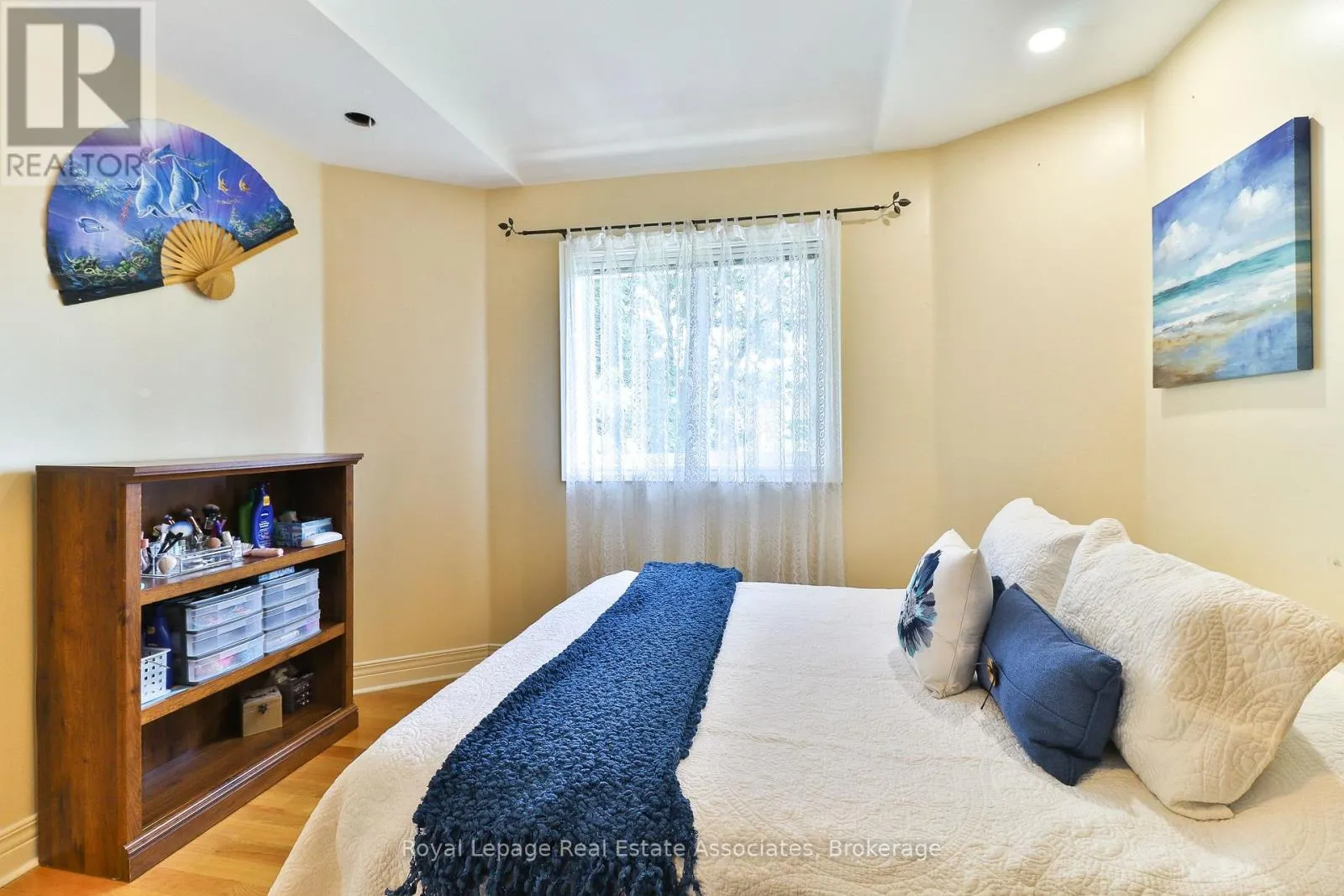 38 EAGLEWOOD BOULEVARD