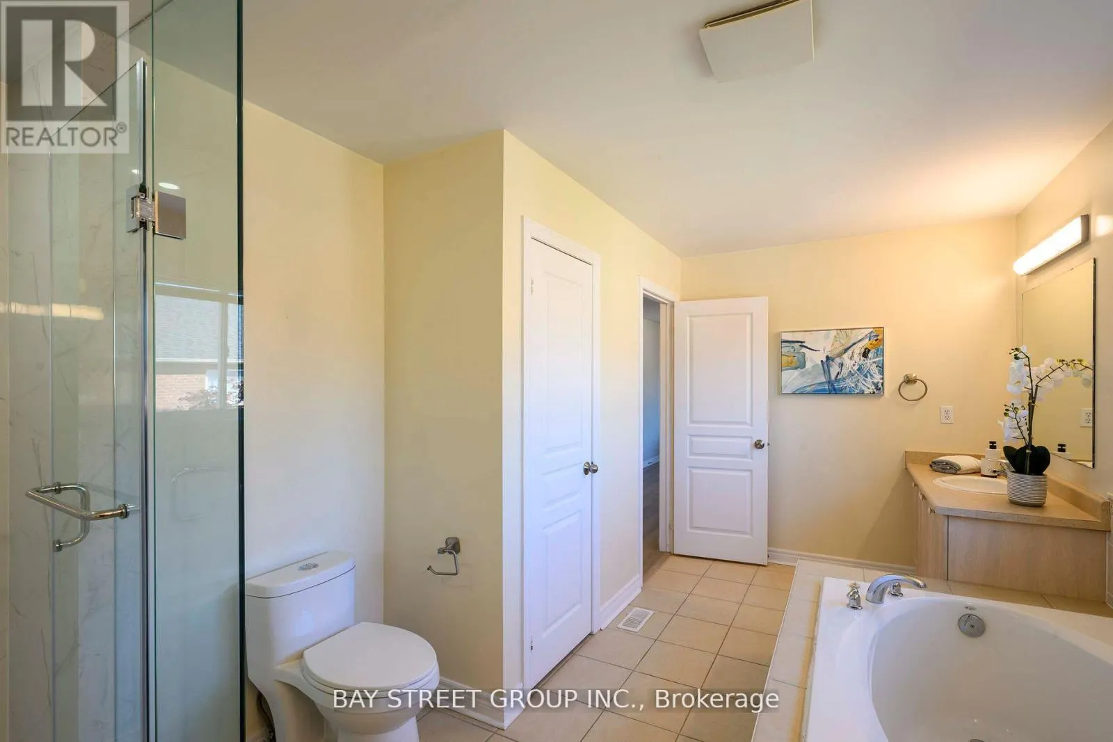 2292 BLUE OAK CIRCLE