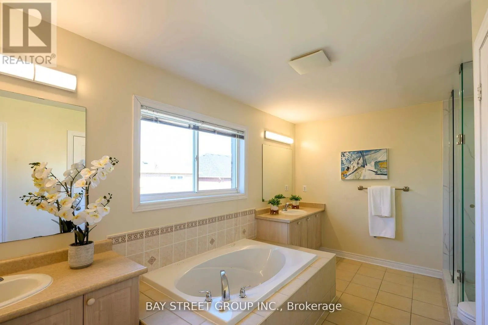 2292 BLUE OAK CIRCLE