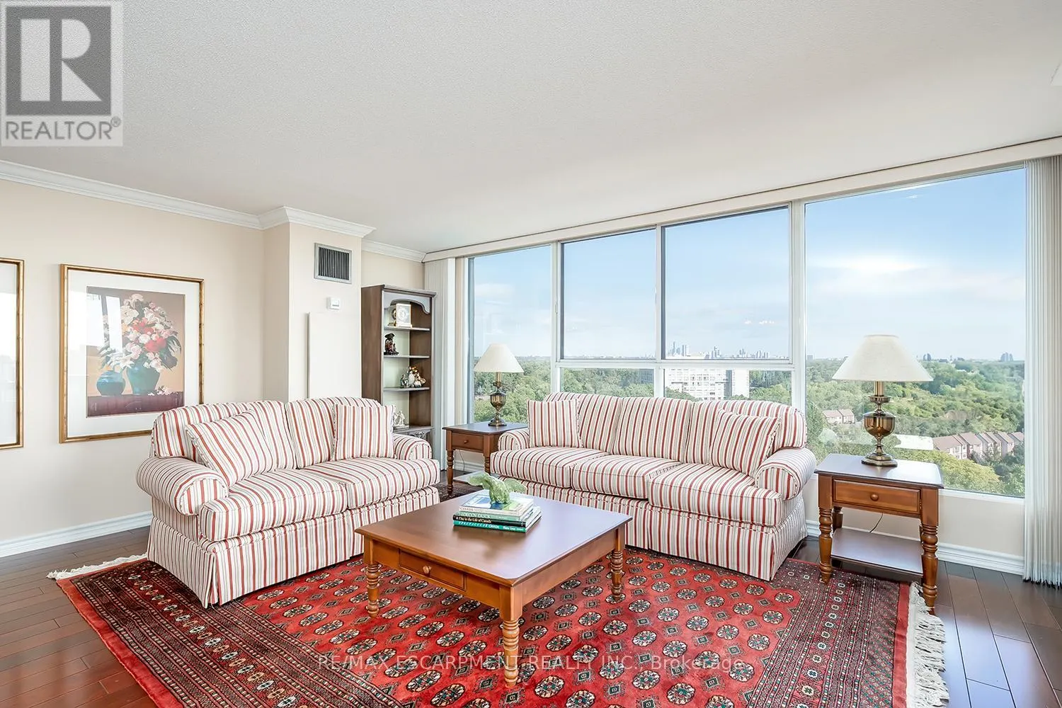 PH105 - 1271 WALDEN CIRCLE