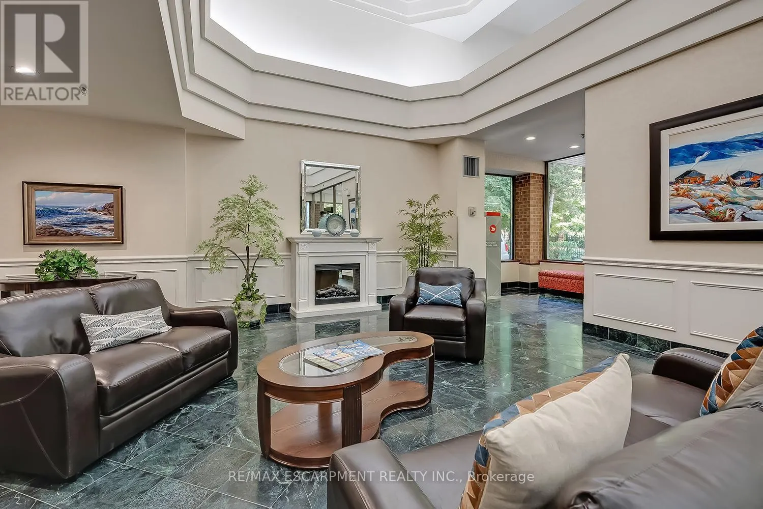 PH105 - 1271 WALDEN CIRCLE