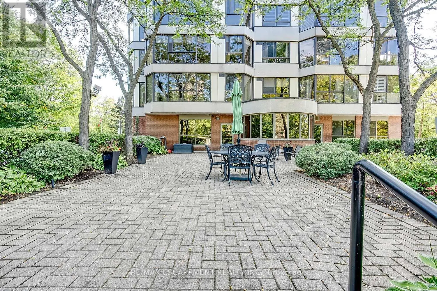 PH105 - 1271 WALDEN CIRCLE