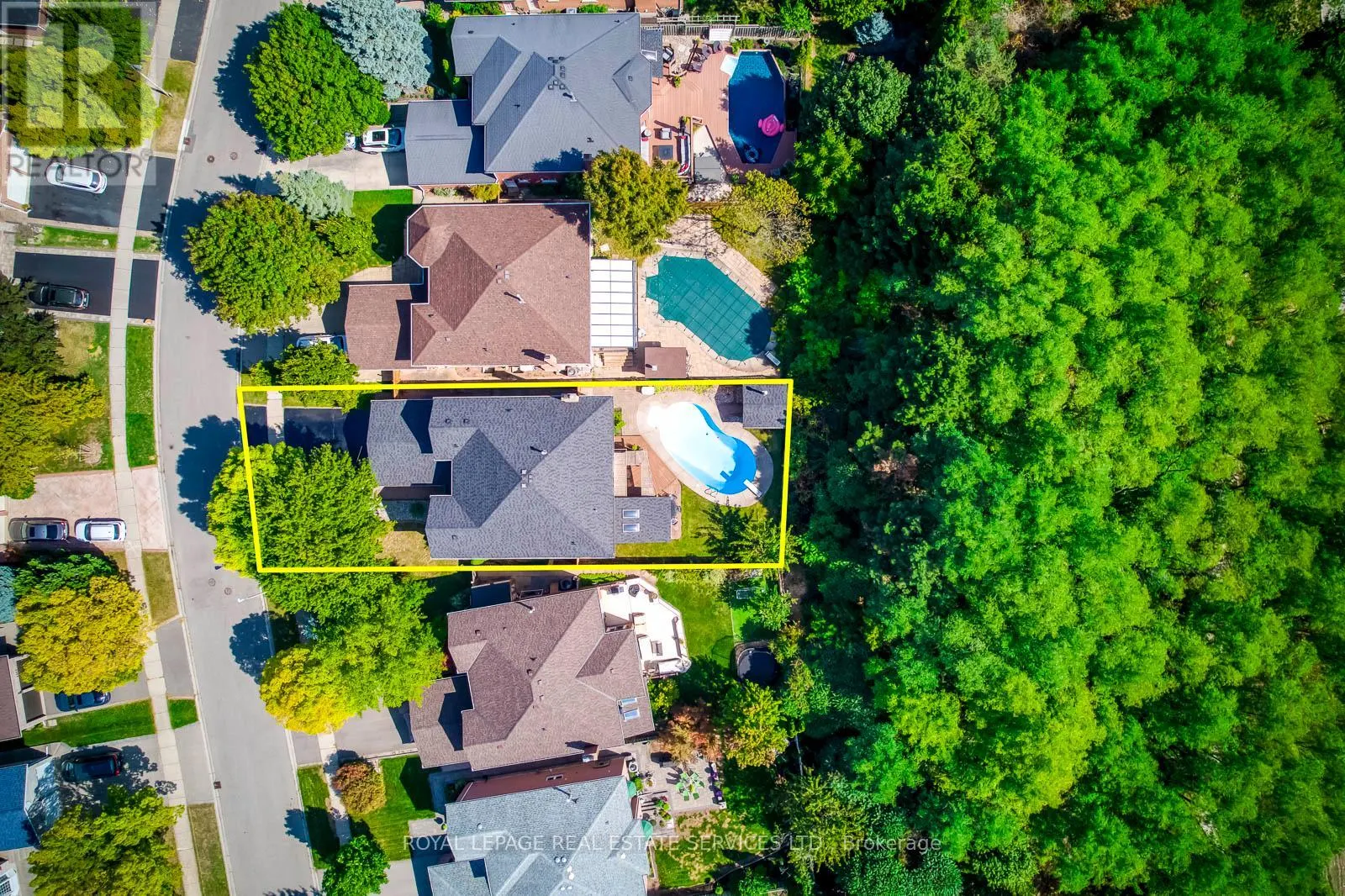 1366 FIELDCREST LANE