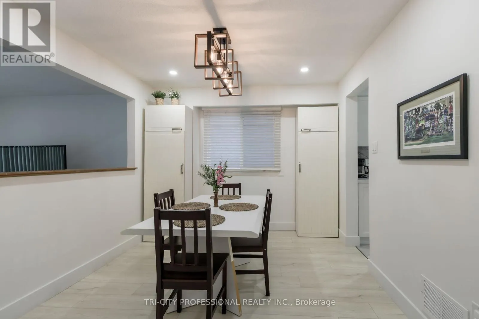 16 MANGROVE ROAD