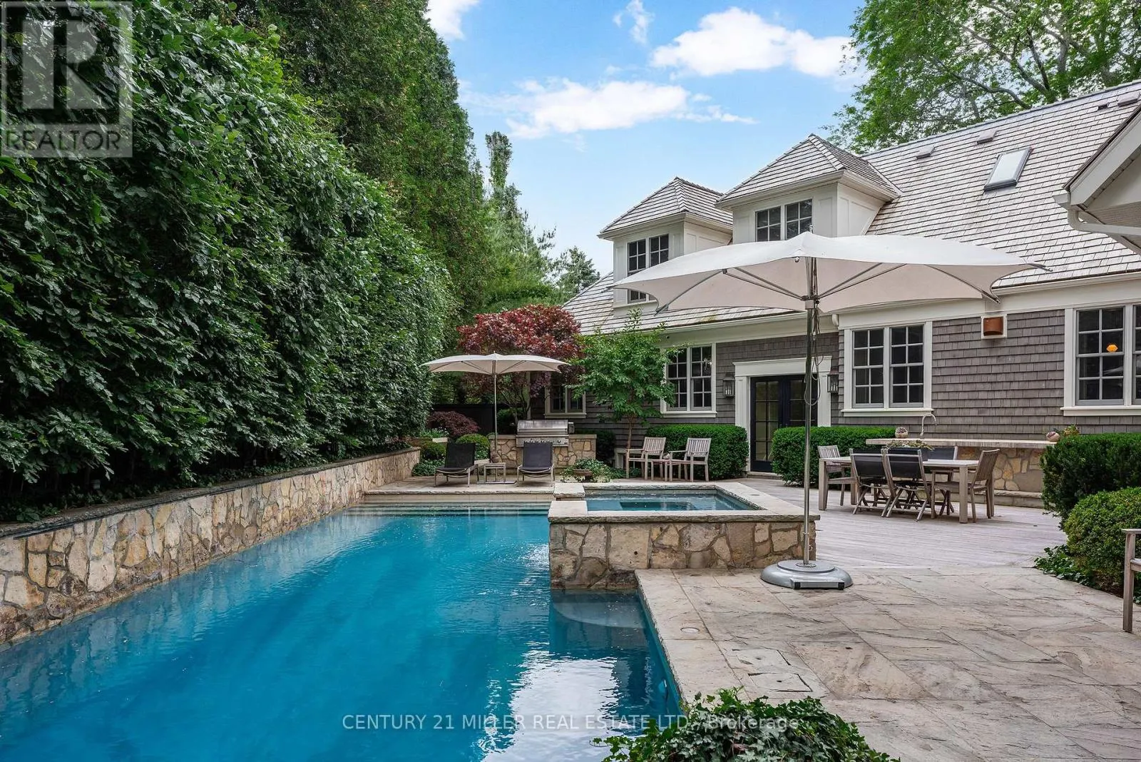 243 ALSCOT CRESCENT