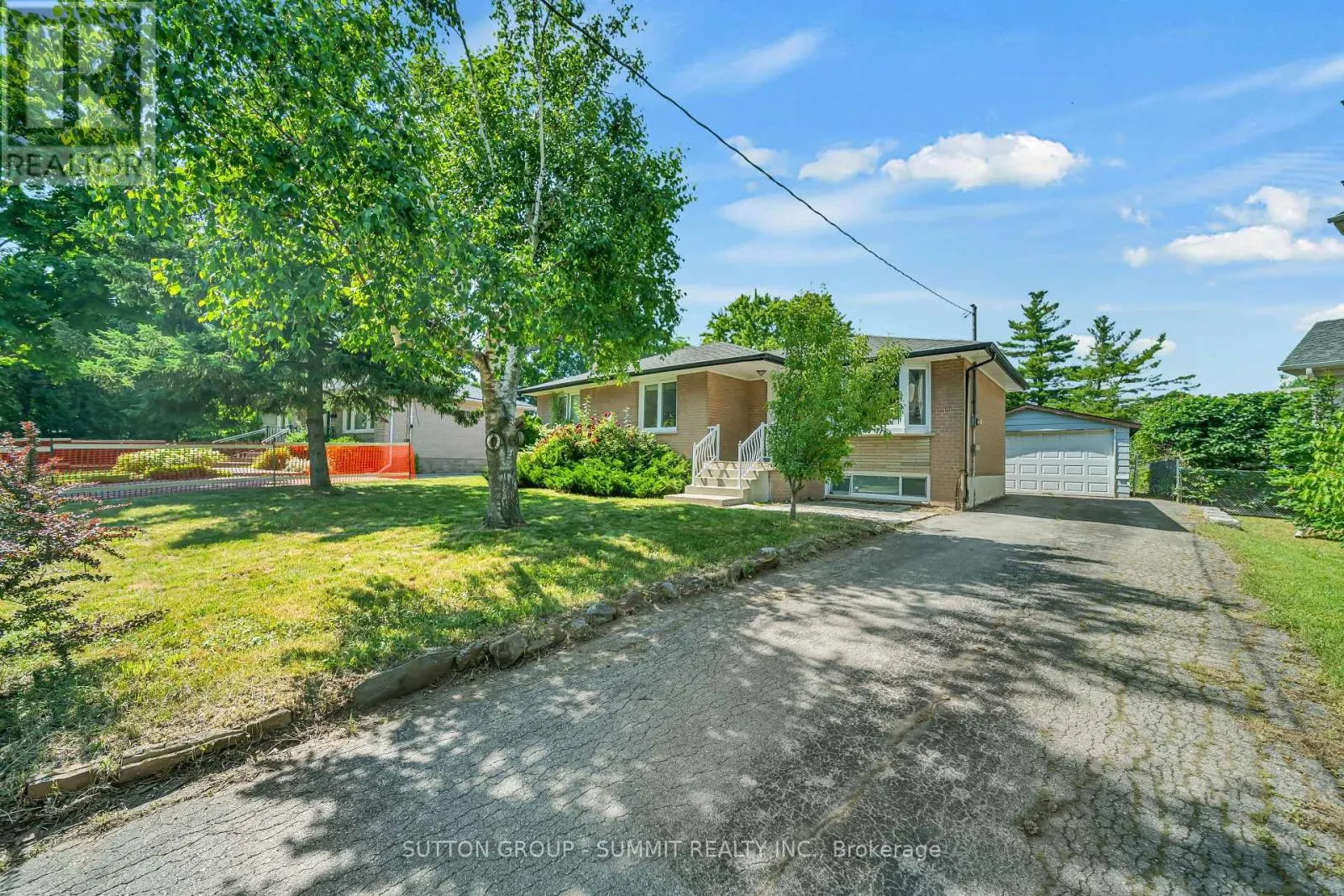 465 SEATON DRIVE