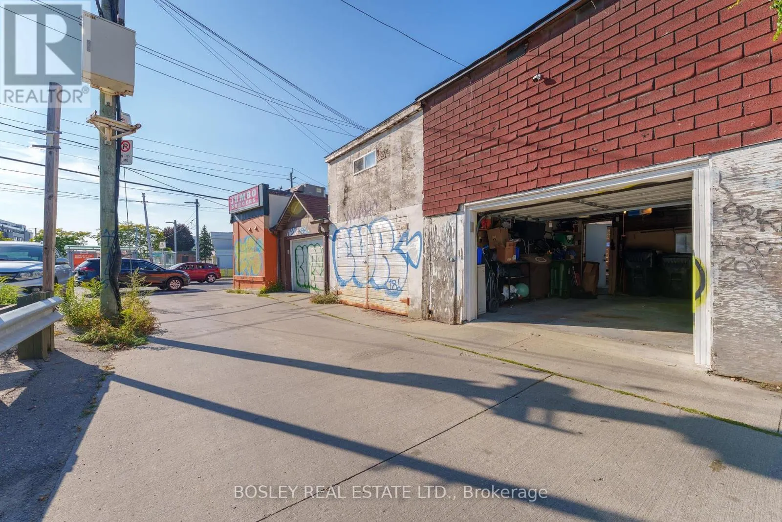 299 MARIA STREET