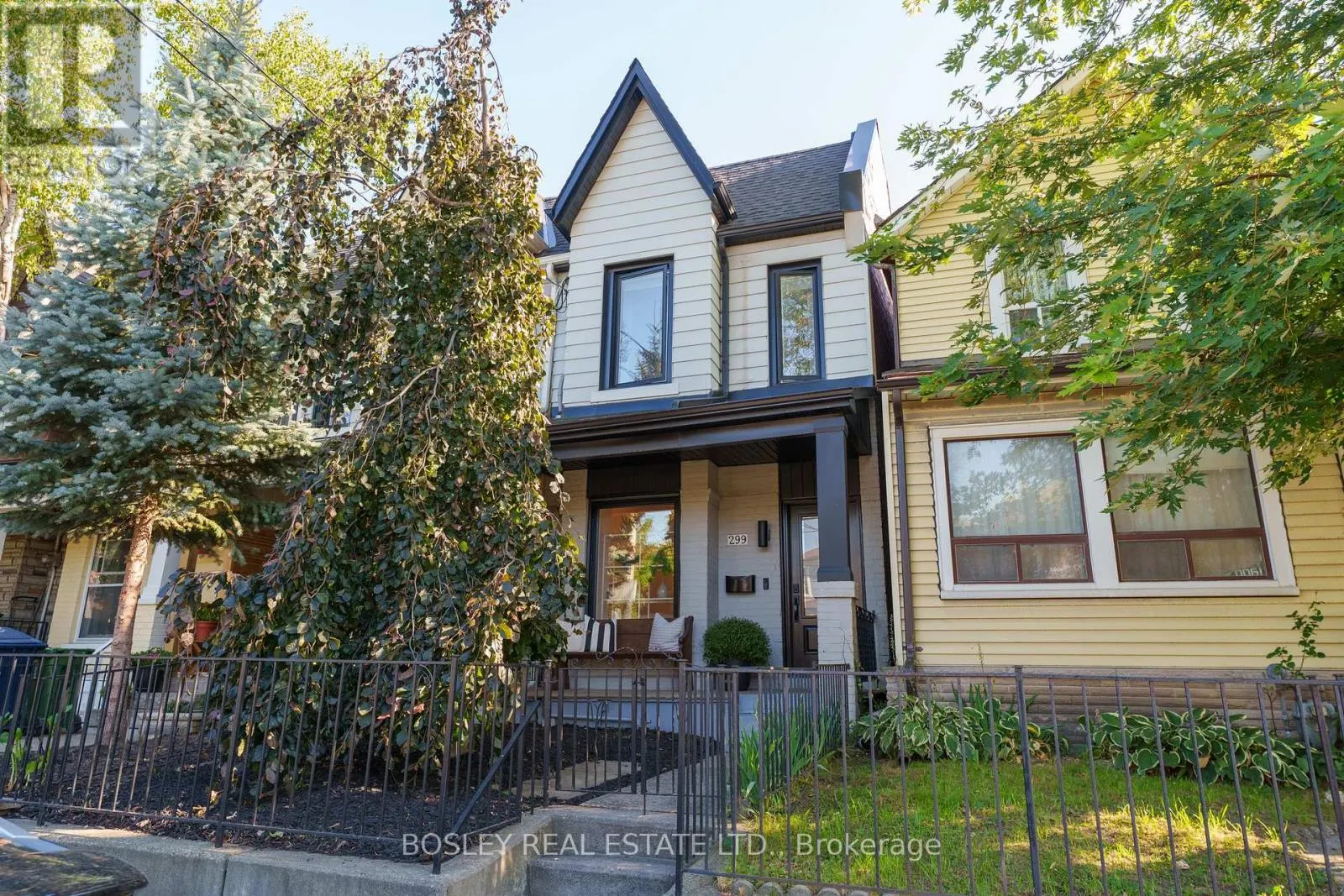 299 MARIA STREET