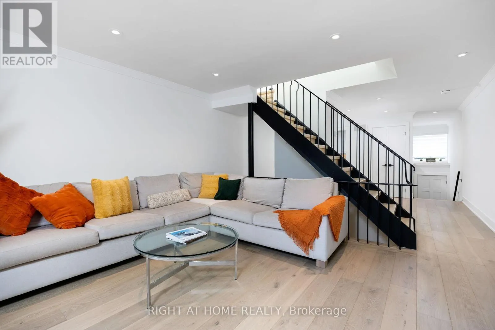 11 - 20 BUDGELL TERRACE