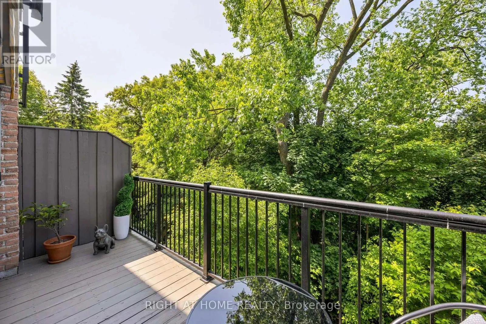 11 - 20 BUDGELL TERRACE