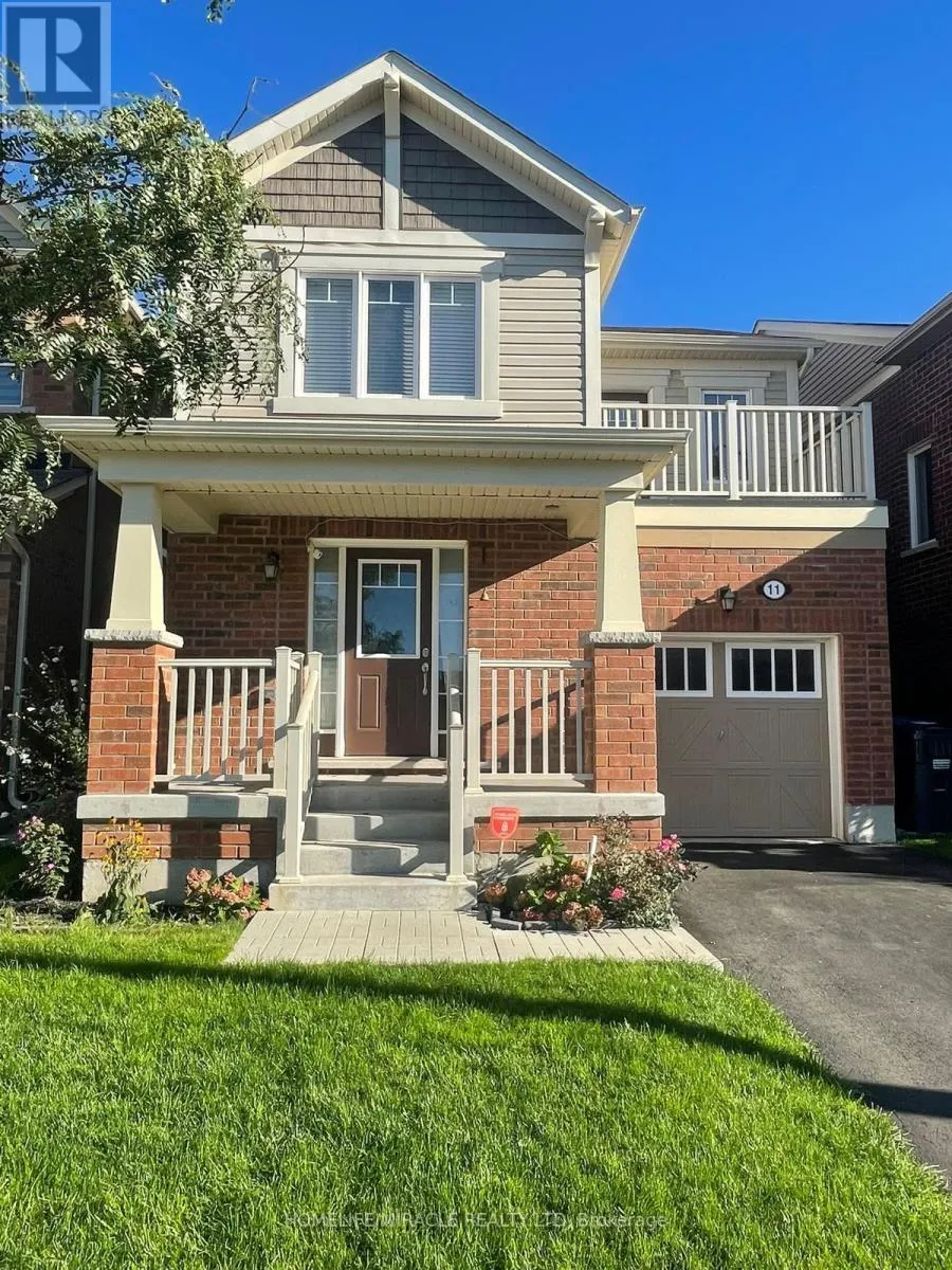 11 BANNISTER CRESCENT
