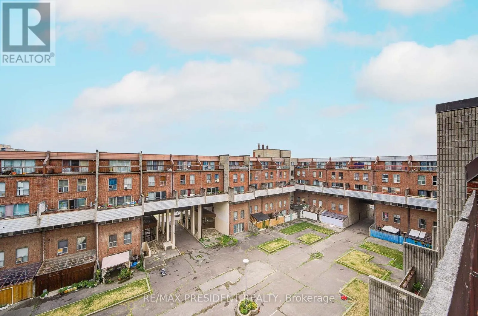250 - 10 EDDYSTONE AVENUE