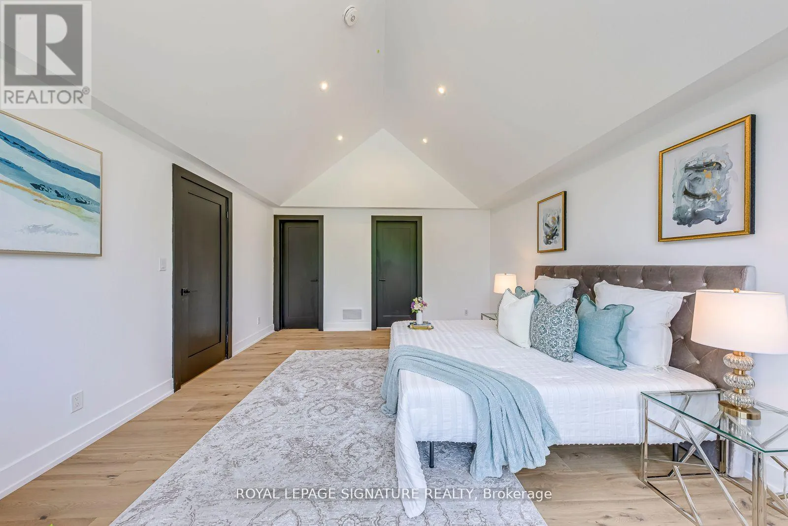 11024 TRAFALGAR ROAD