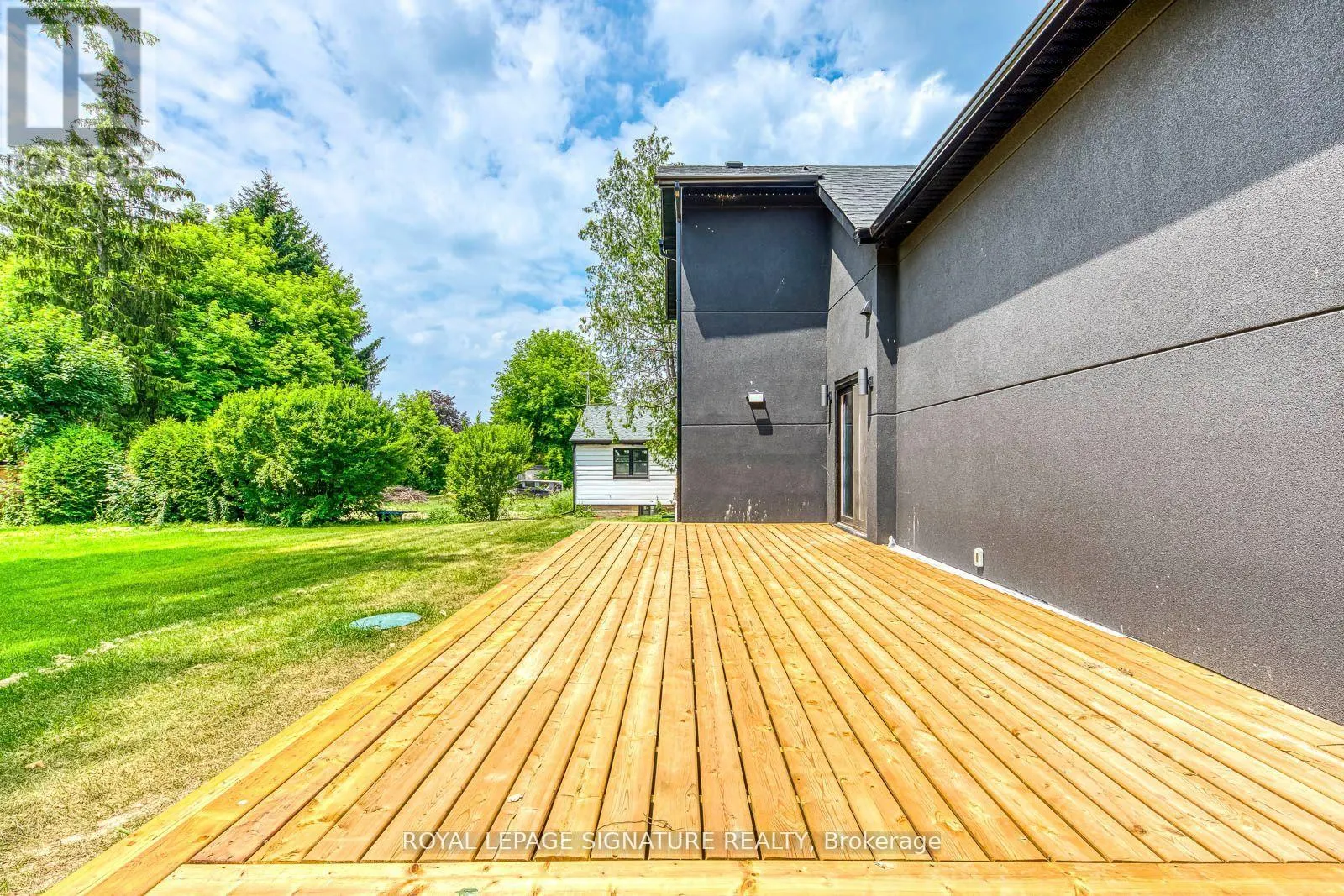 11024 TRAFALGAR ROAD