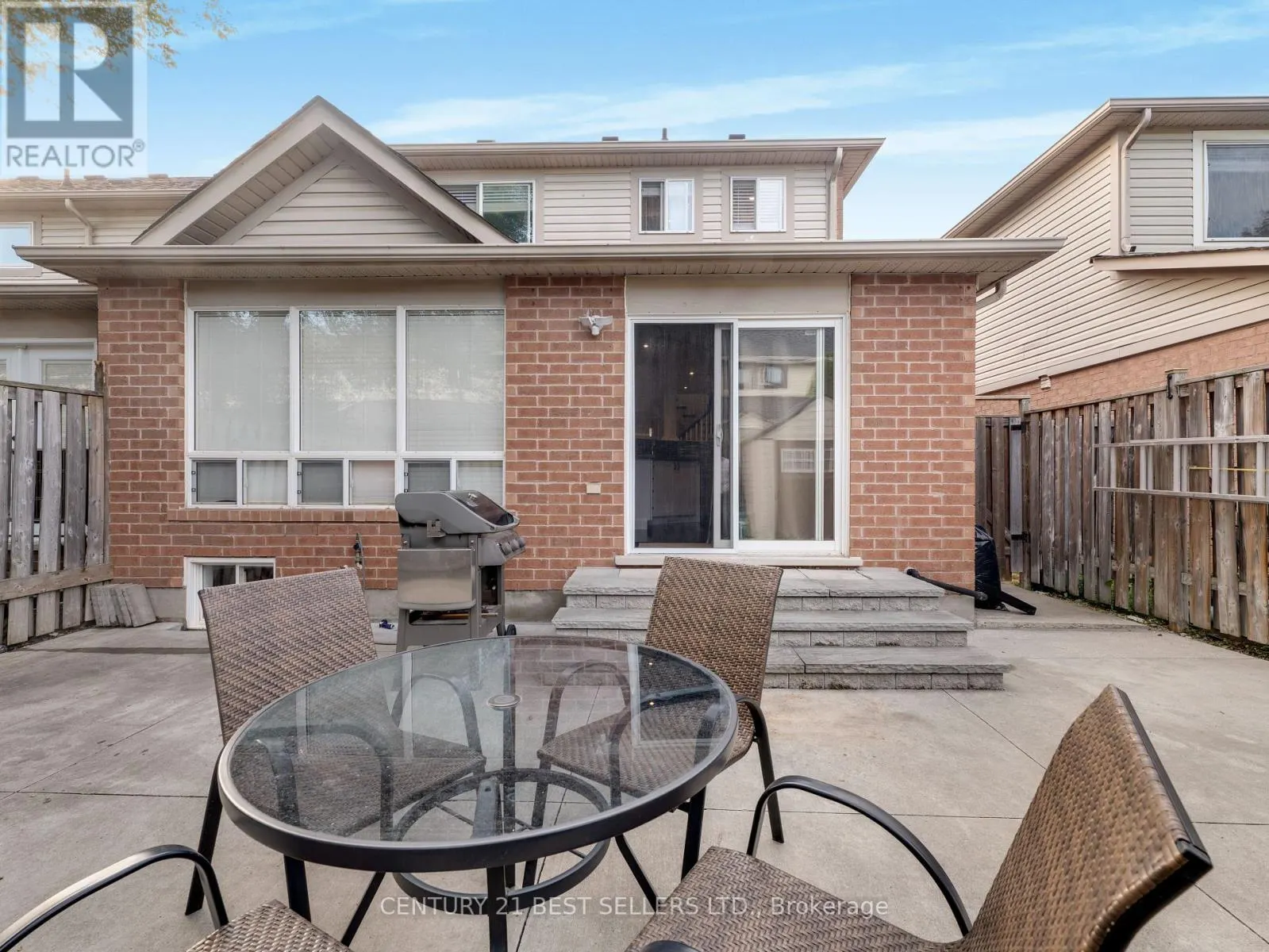 643 PORTER WAY