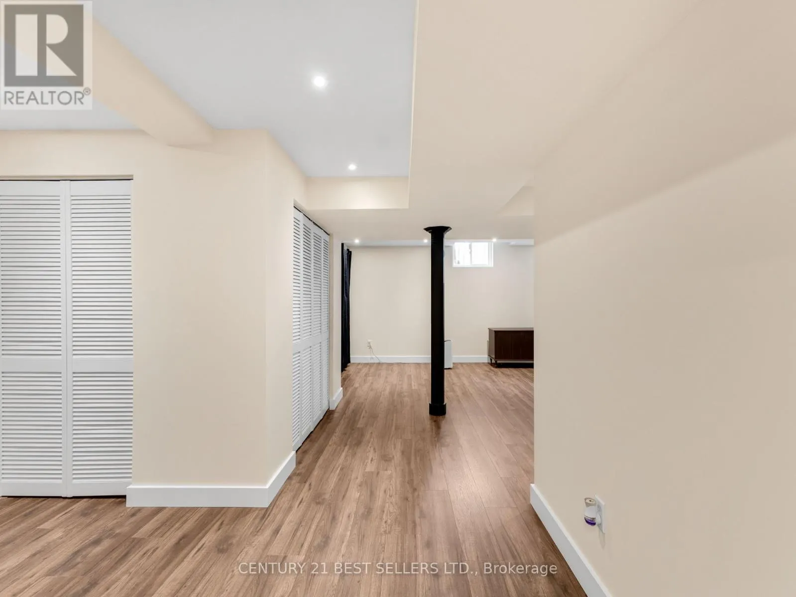 643 PORTER WAY