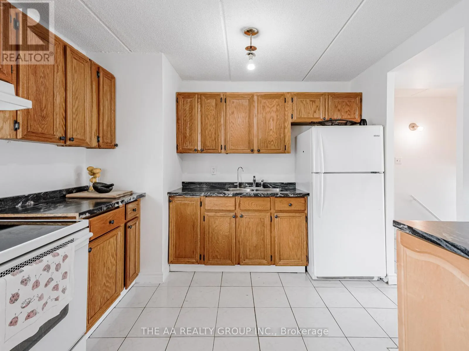 46 - 180 MISSISSAUGA VALLEY BOULEVARD