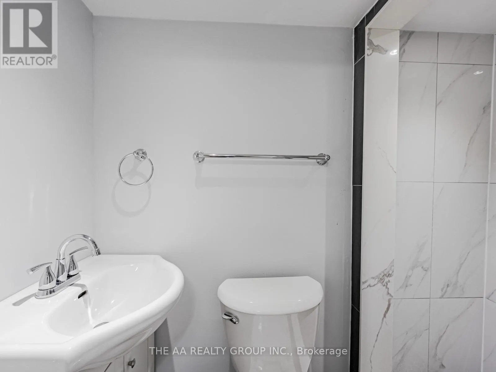 46 - 180 MISSISSAUGA VALLEY BOULEVARD