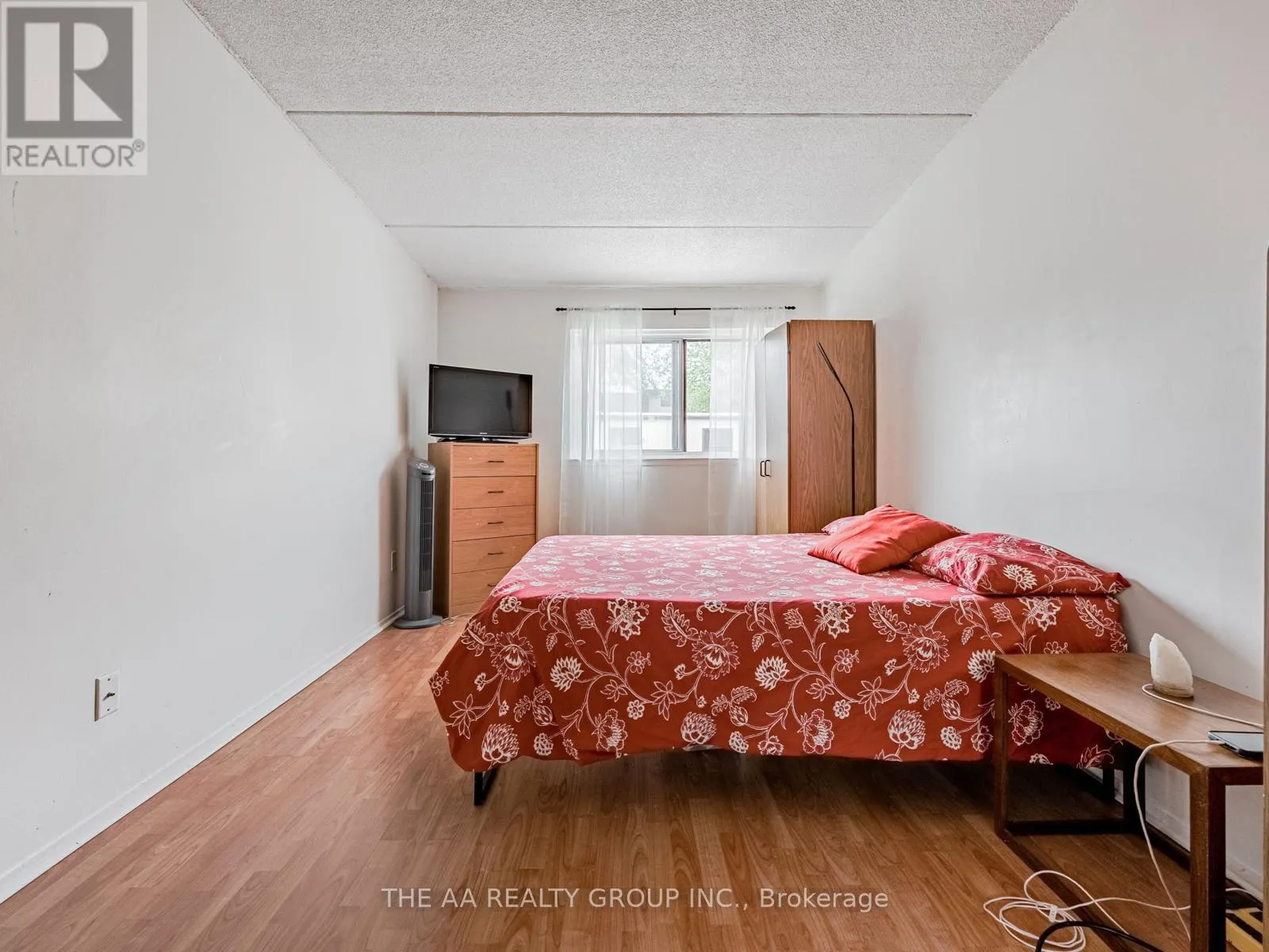 46 - 180 MISSISSAUGA VALLEY BOULEVARD