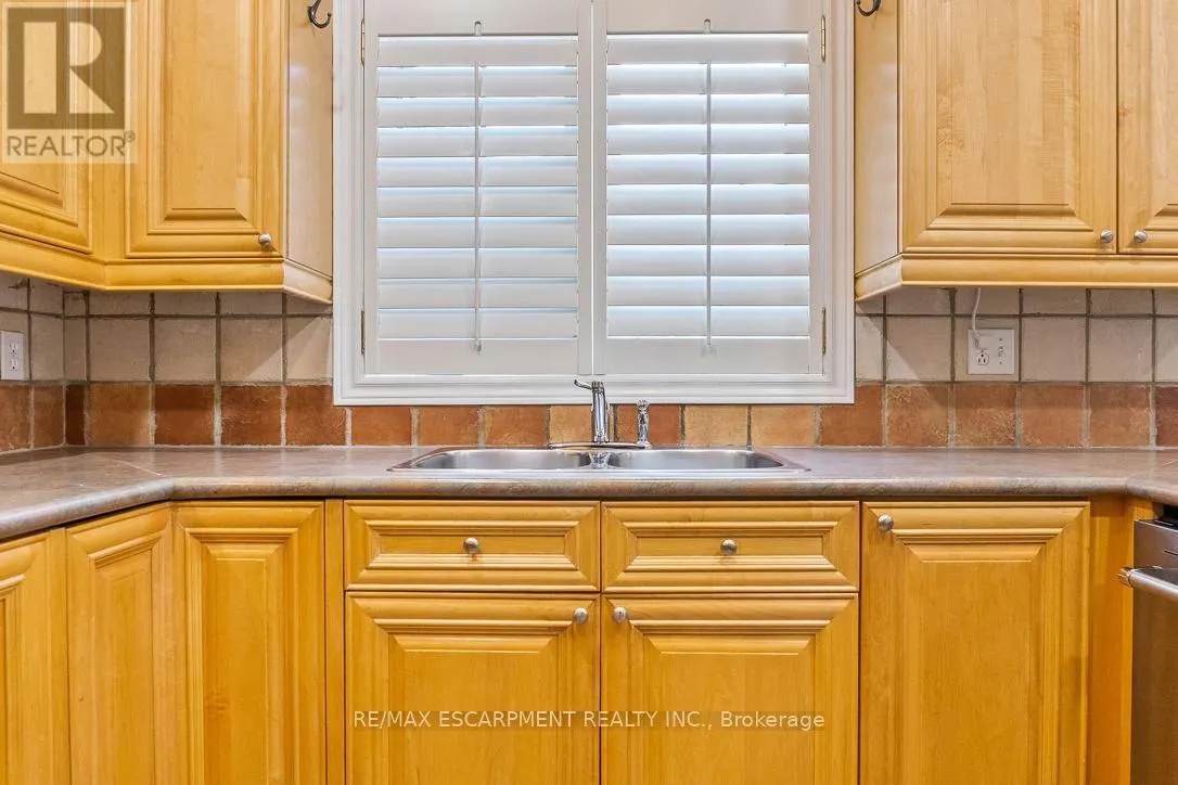 1146 UPPER RIVER COURT