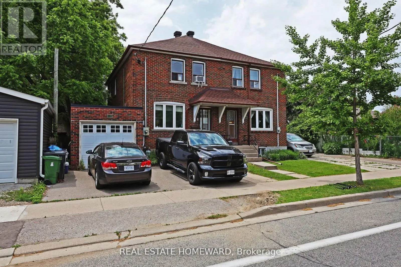 156 ROYAL YORK ROAD