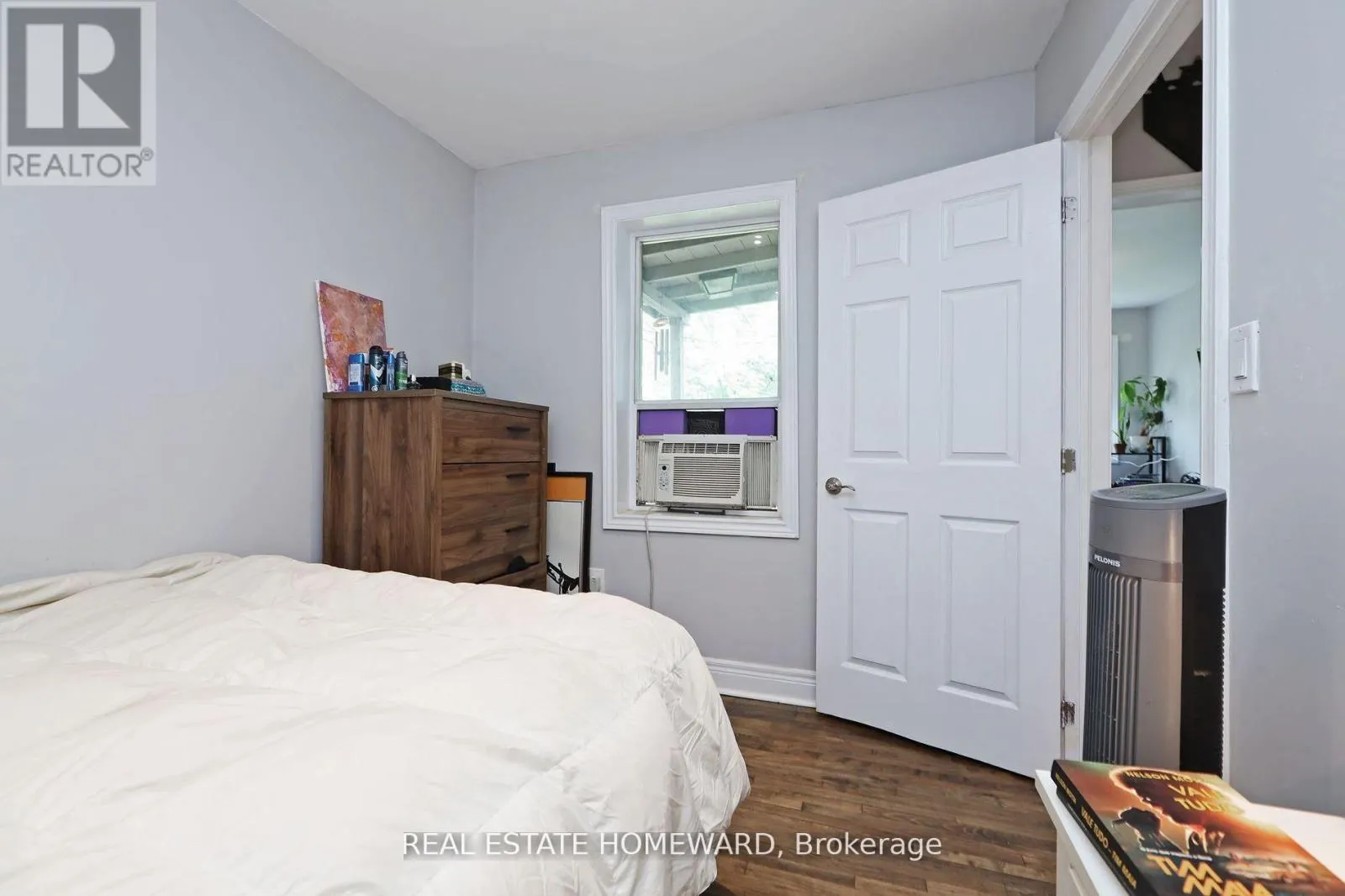 156 ROYAL YORK ROAD
