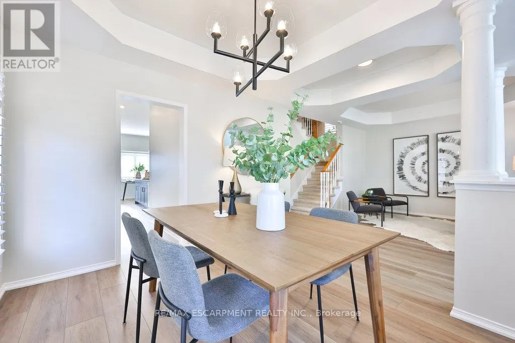 2588 CASTLE HILL CRESCENT