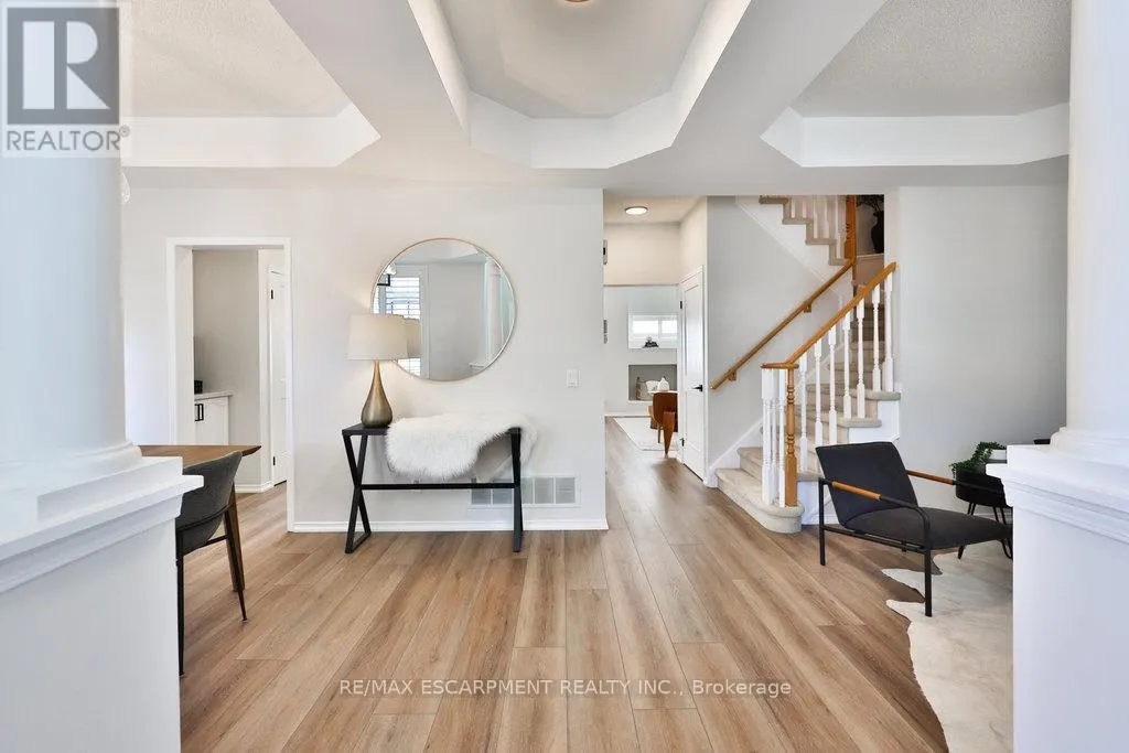 2588 CASTLE HILL CRESCENT