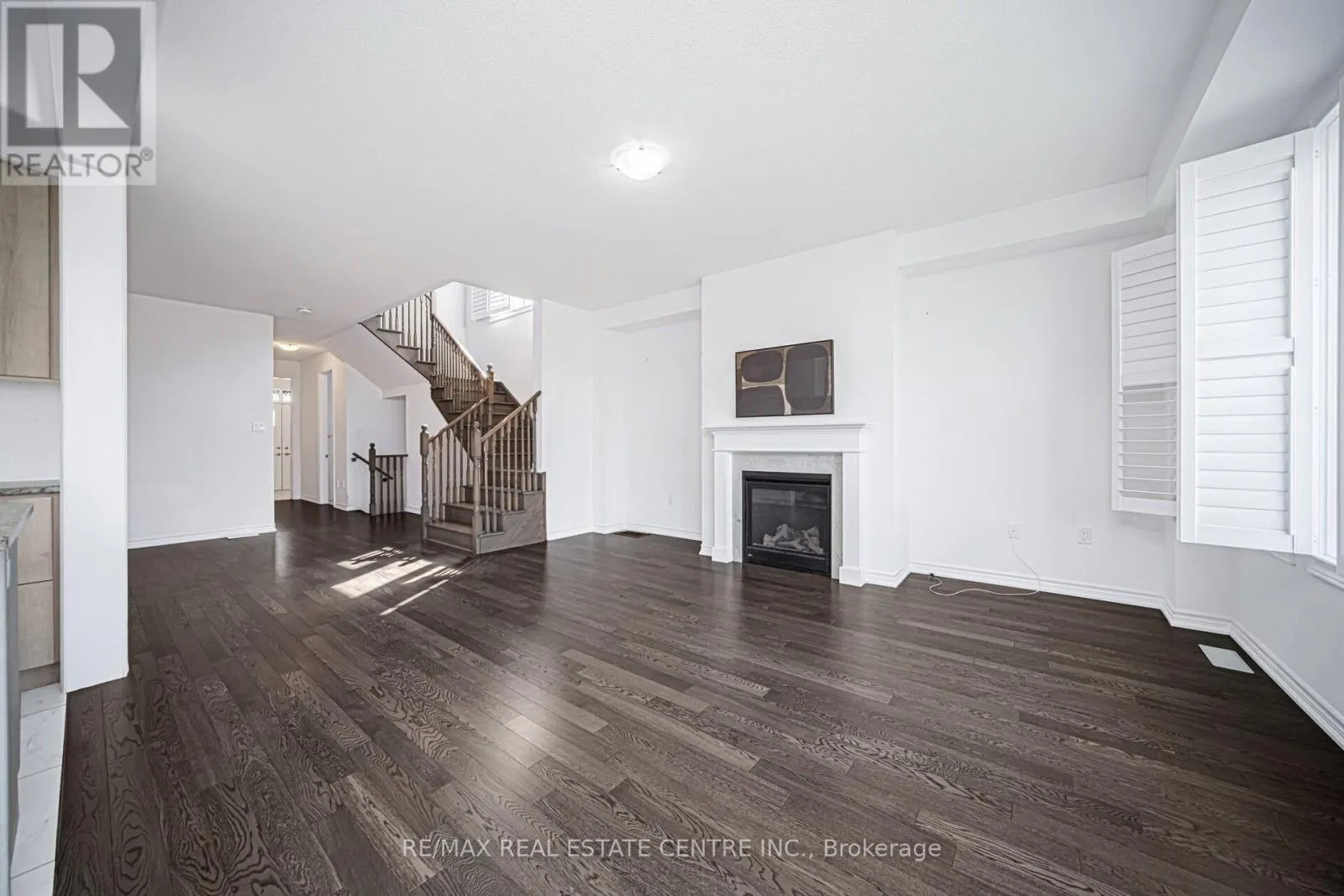 14 MOORHART CRESCENT