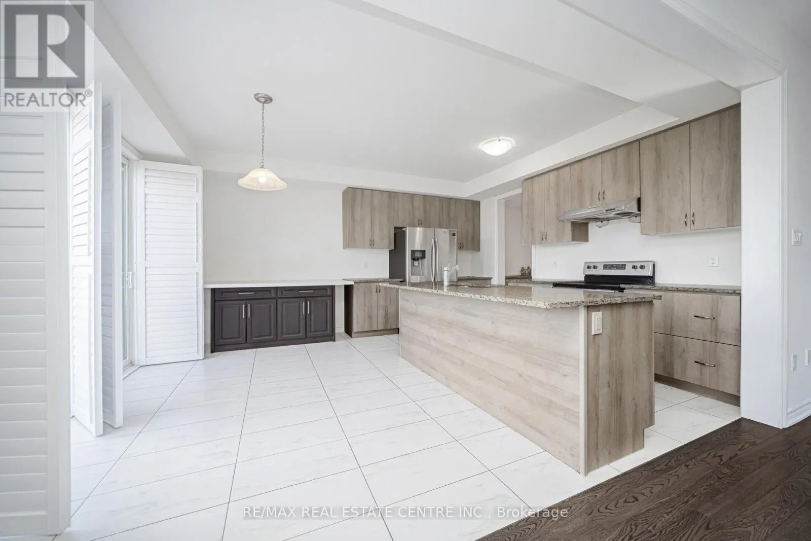 14 MOORHART CRESCENT