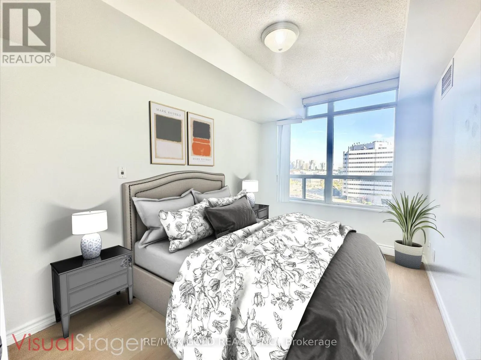 1023 - 3888 DUKE OF YORK BOULEVARD
