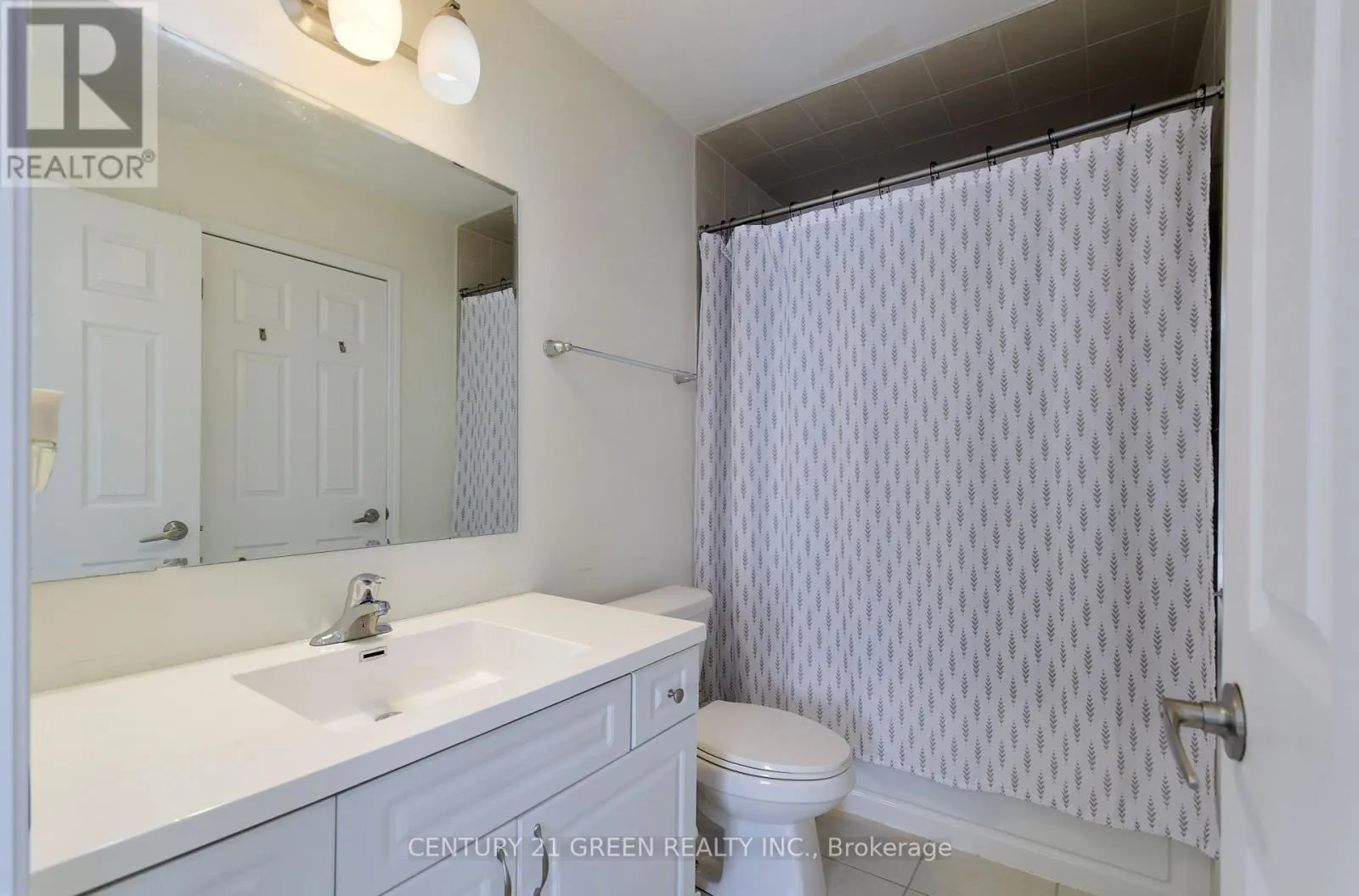526 ALLPORT GATE