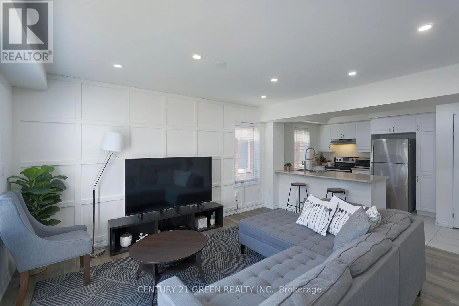 526 ALLPORT GATE