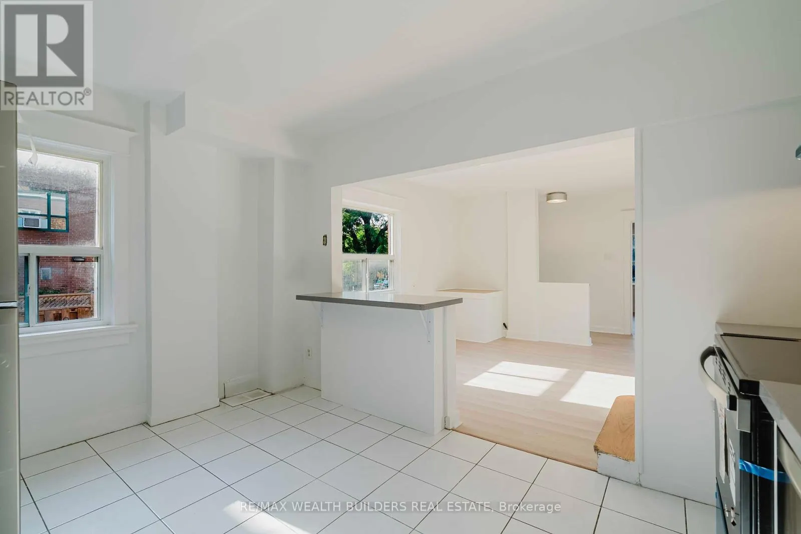 4 GREENLAW AVENUE