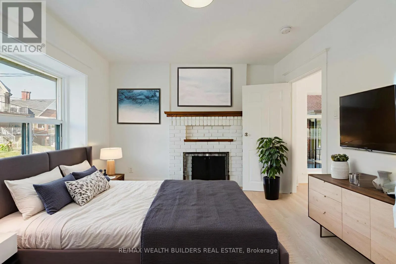 4 GREENLAW AVENUE