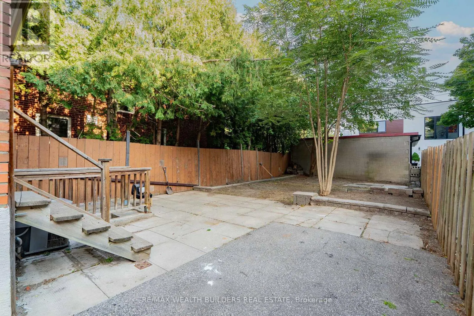 4 GREENLAW AVENUE
