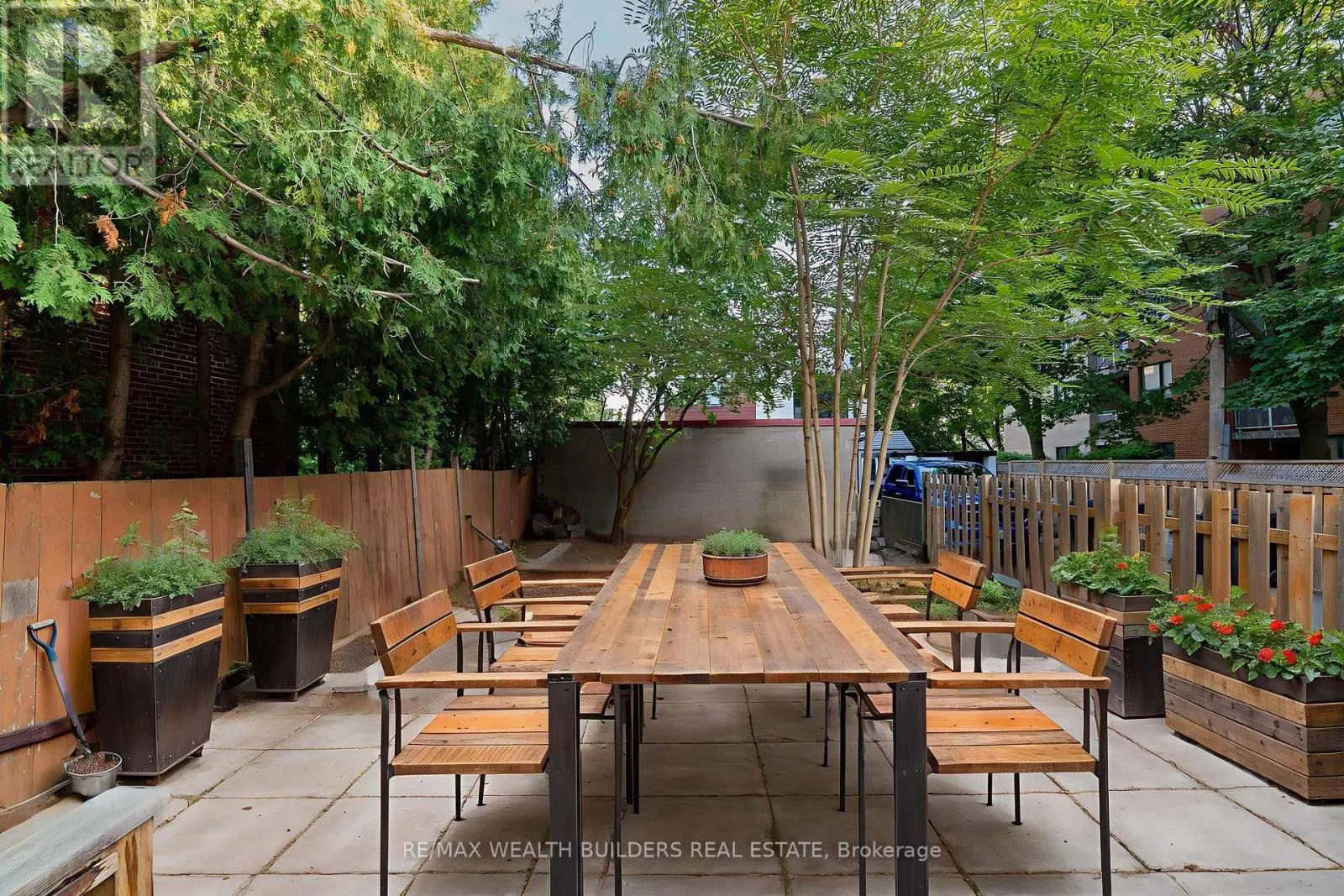 4 GREENLAW AVENUE