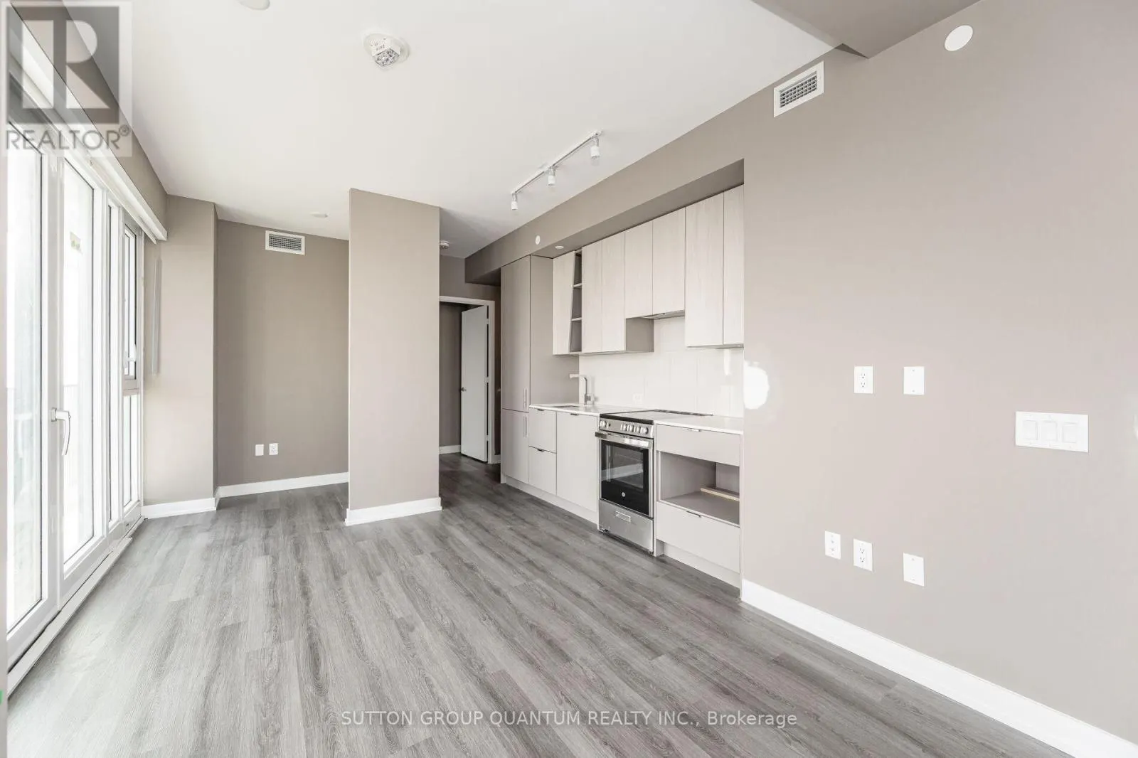 3203 - 3883 QUARTZ ROAD