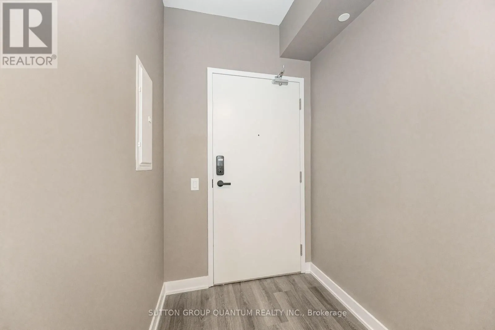 3203 - 3883 QUARTZ ROAD