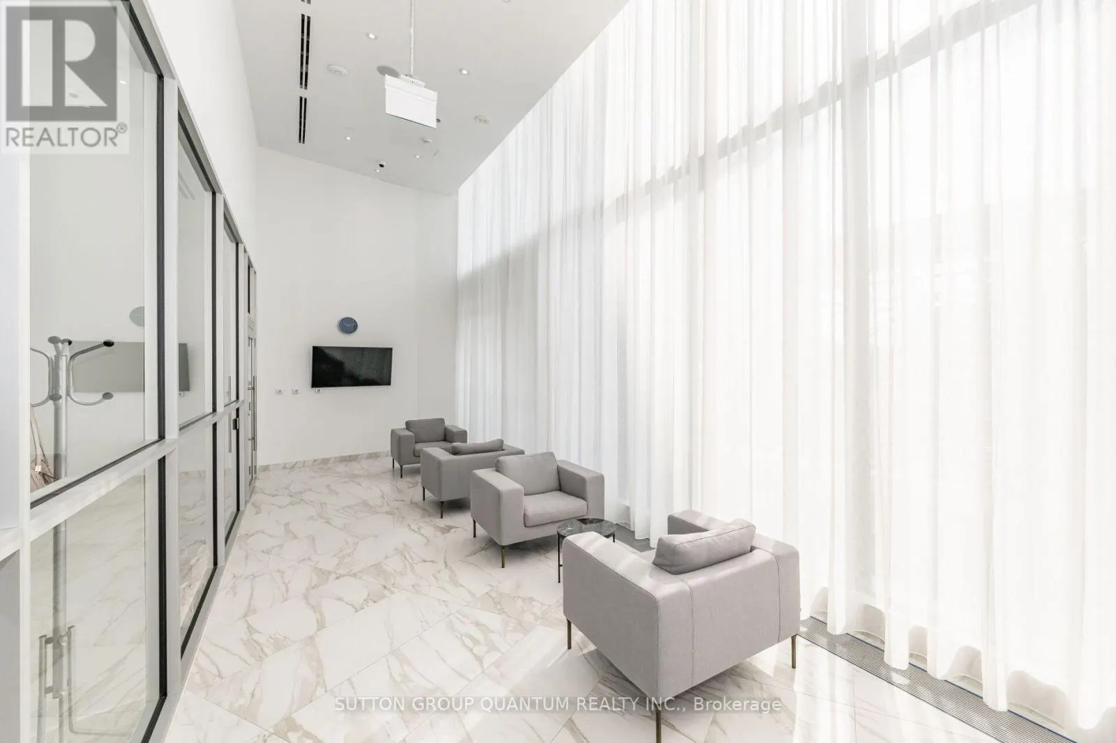 3203 - 3883 QUARTZ ROAD
