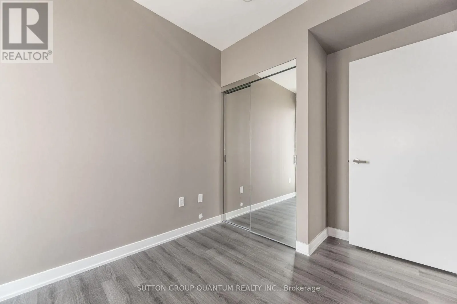3203 - 3883 QUARTZ ROAD