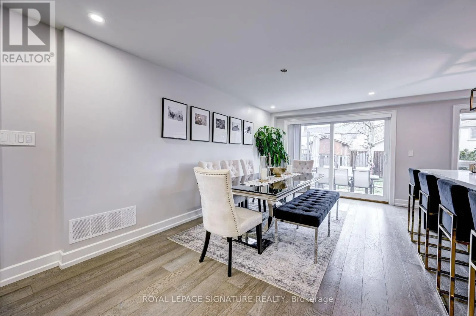 3035 SARACEN COURT