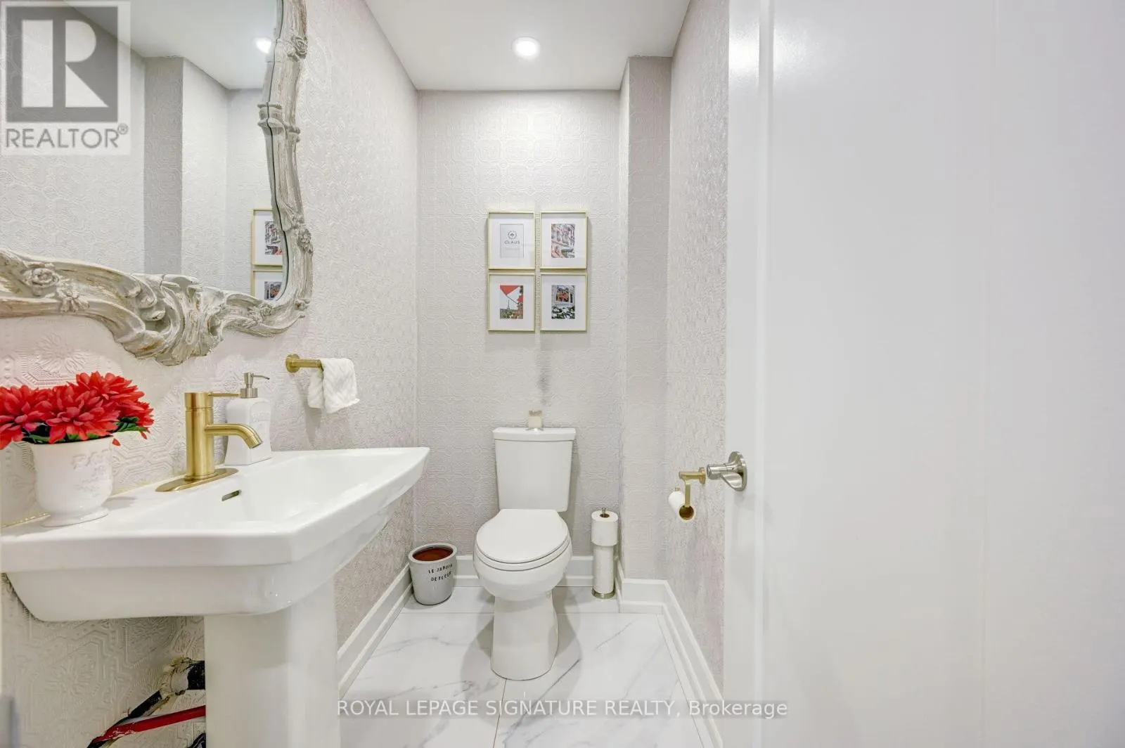 3035 SARACEN COURT