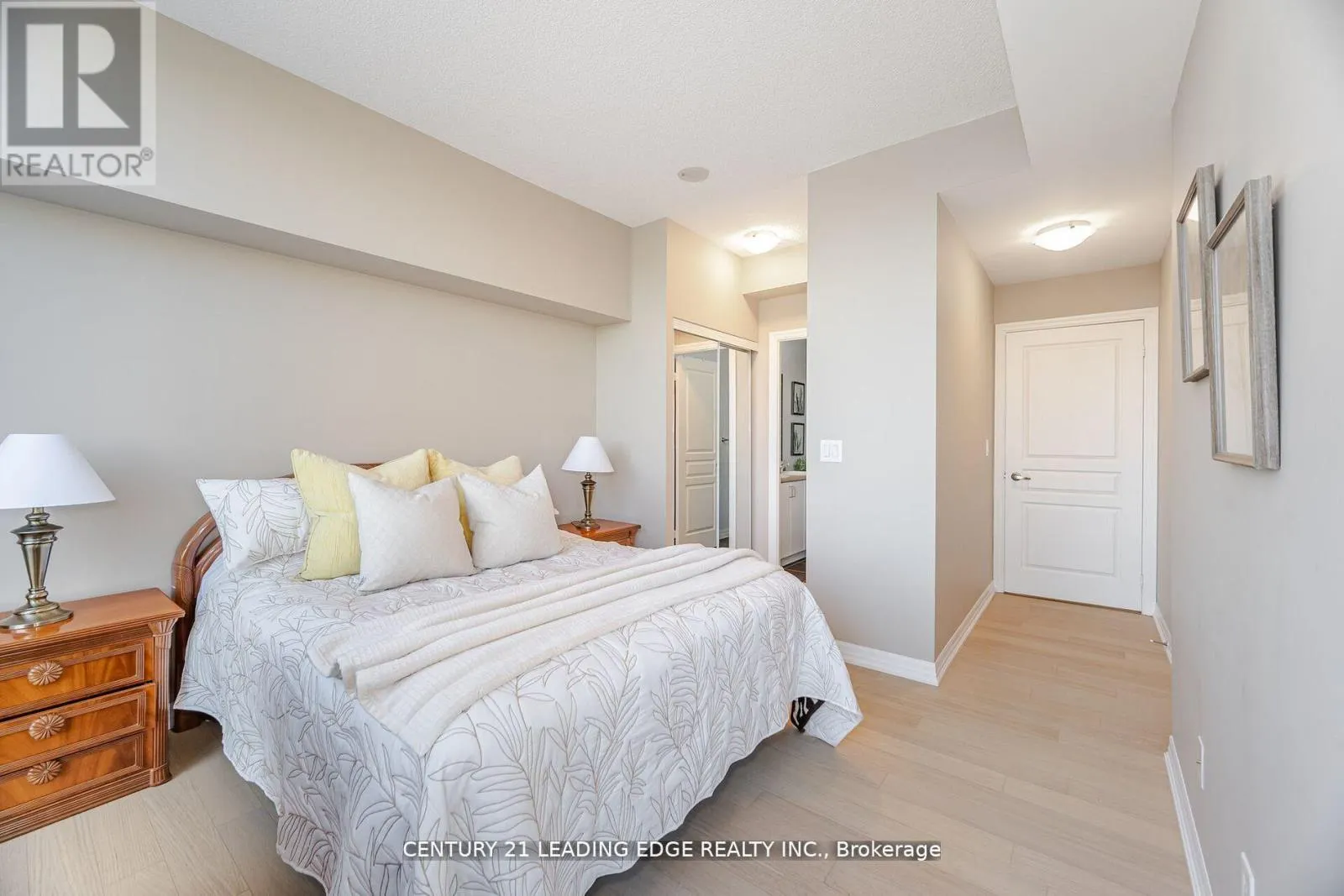 201 - 223 WEBB DRIVE S