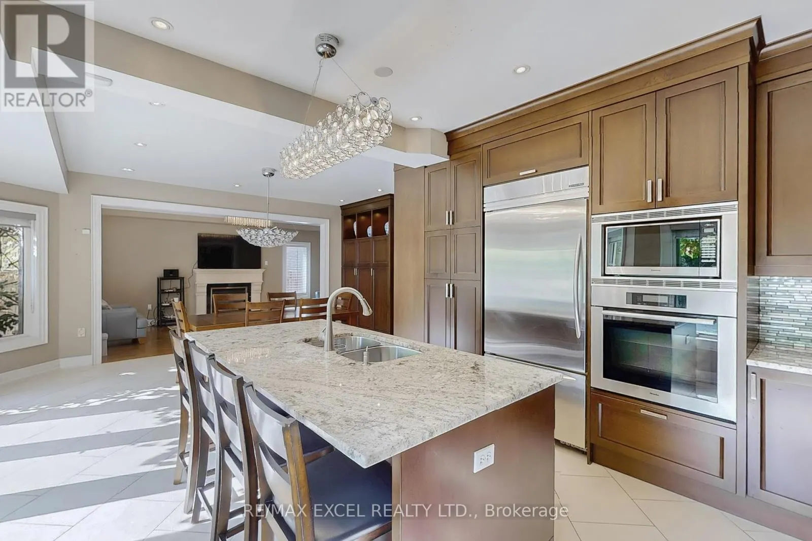 5368 VAIL COURT
