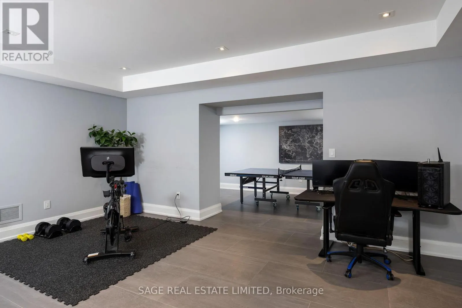 55 STRATH AVENUE