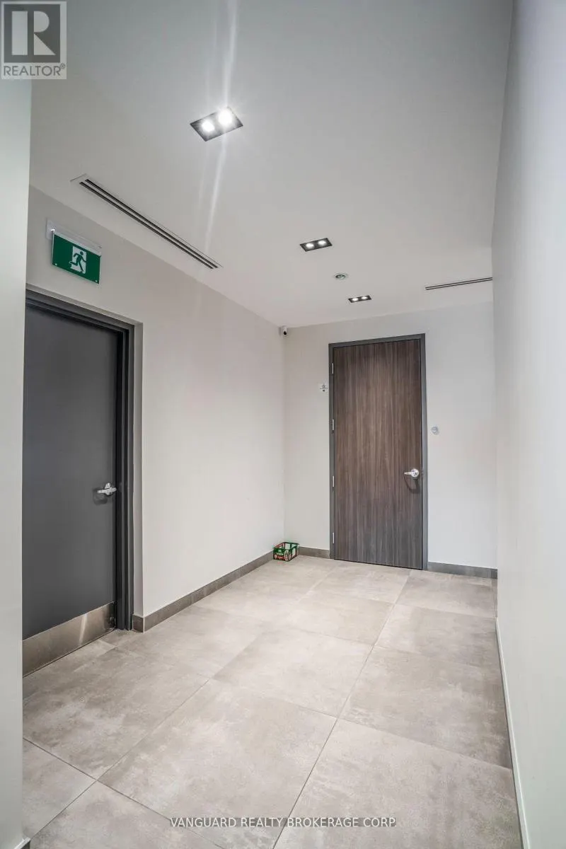MAIN/ 2ND - 14 ABACUS ROAD