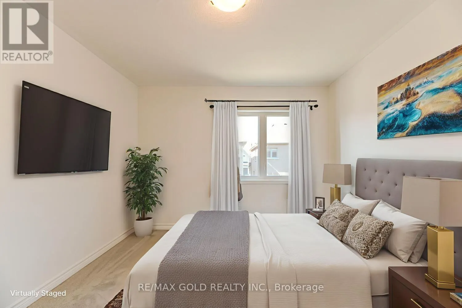 84 KEPPEL CIRCLE